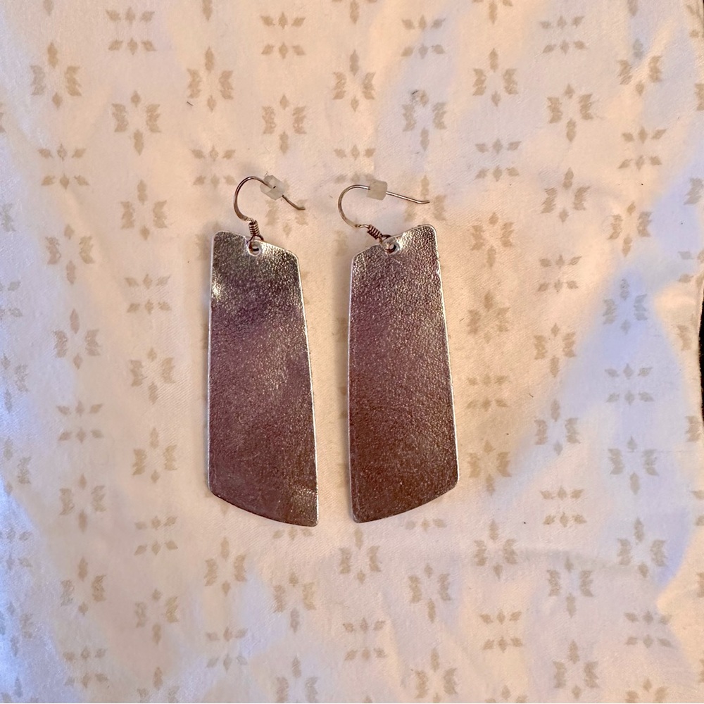 EUC Nickel & Suede Silver Gems earrings